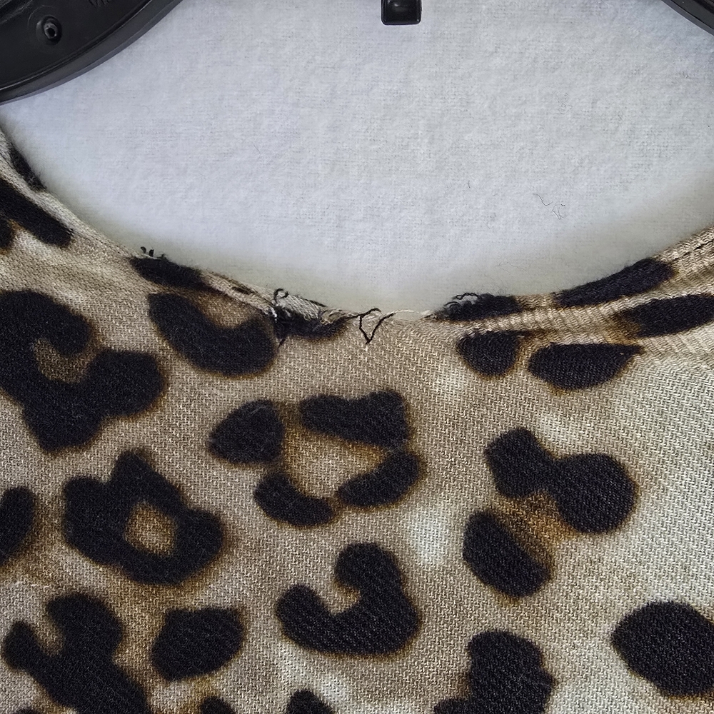 Chico's Women OneSize No Tags Leopard Print Kimono Open Ruana Wrap Shawl - Picture 5 of 5